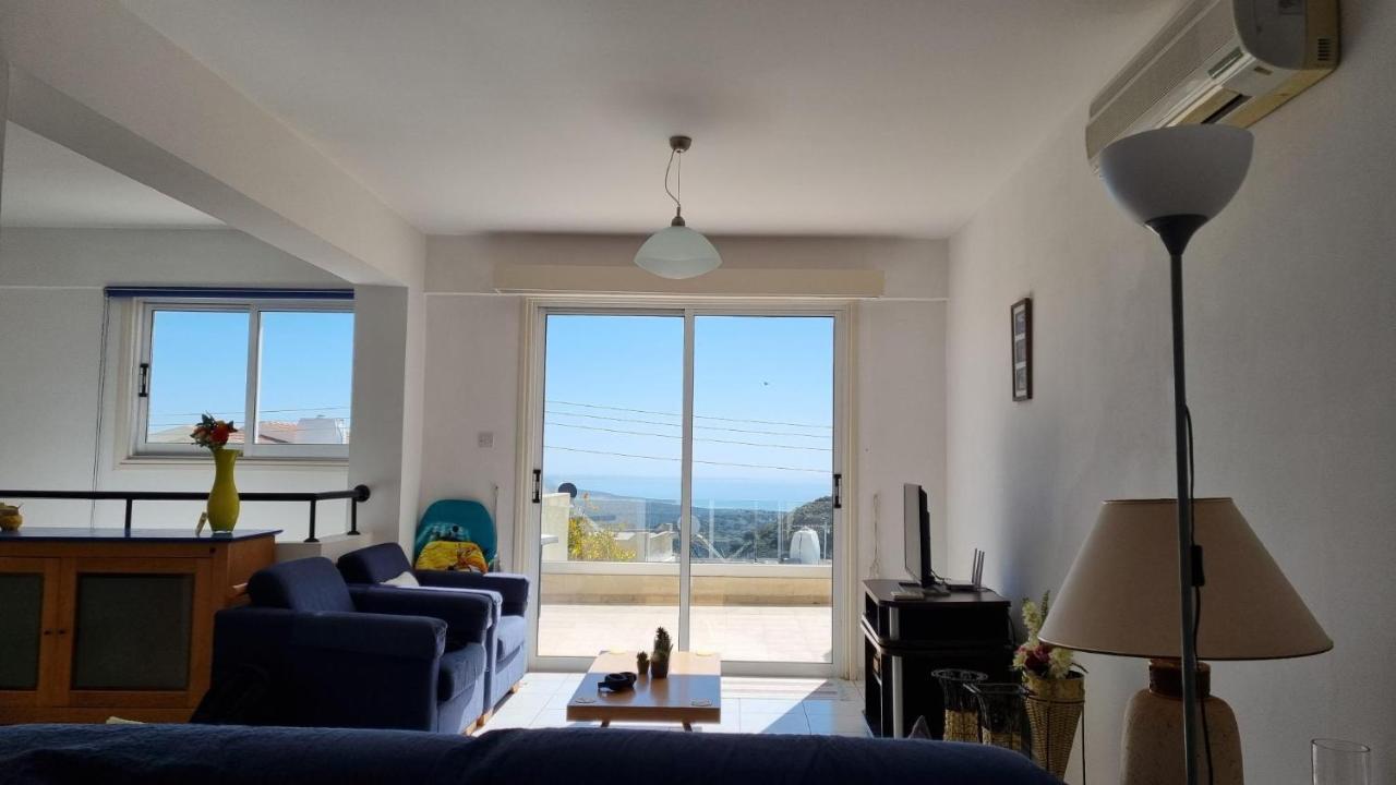 Вилла Gorgeous Seaview House Писсури Экстерьер фото